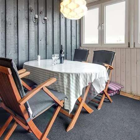 Casandra - 600m From The Sea By Interhome *