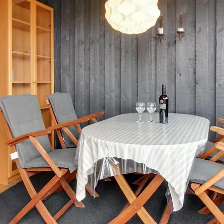 Casandra - 600m From The Sea By Interhome